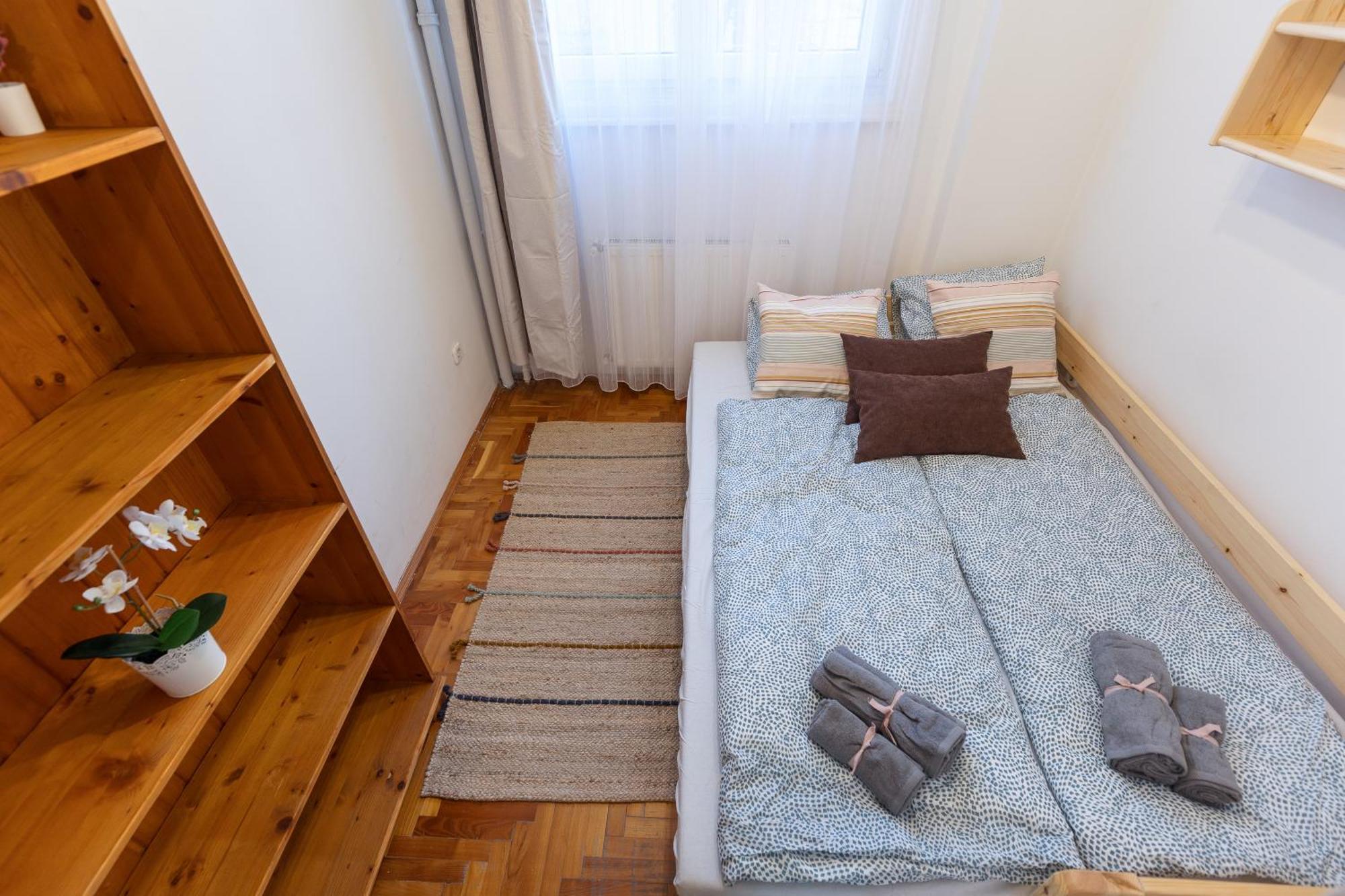 Bright & Spacious Riverside Apartment With Balcony Budapest Ngoại thất bức ảnh