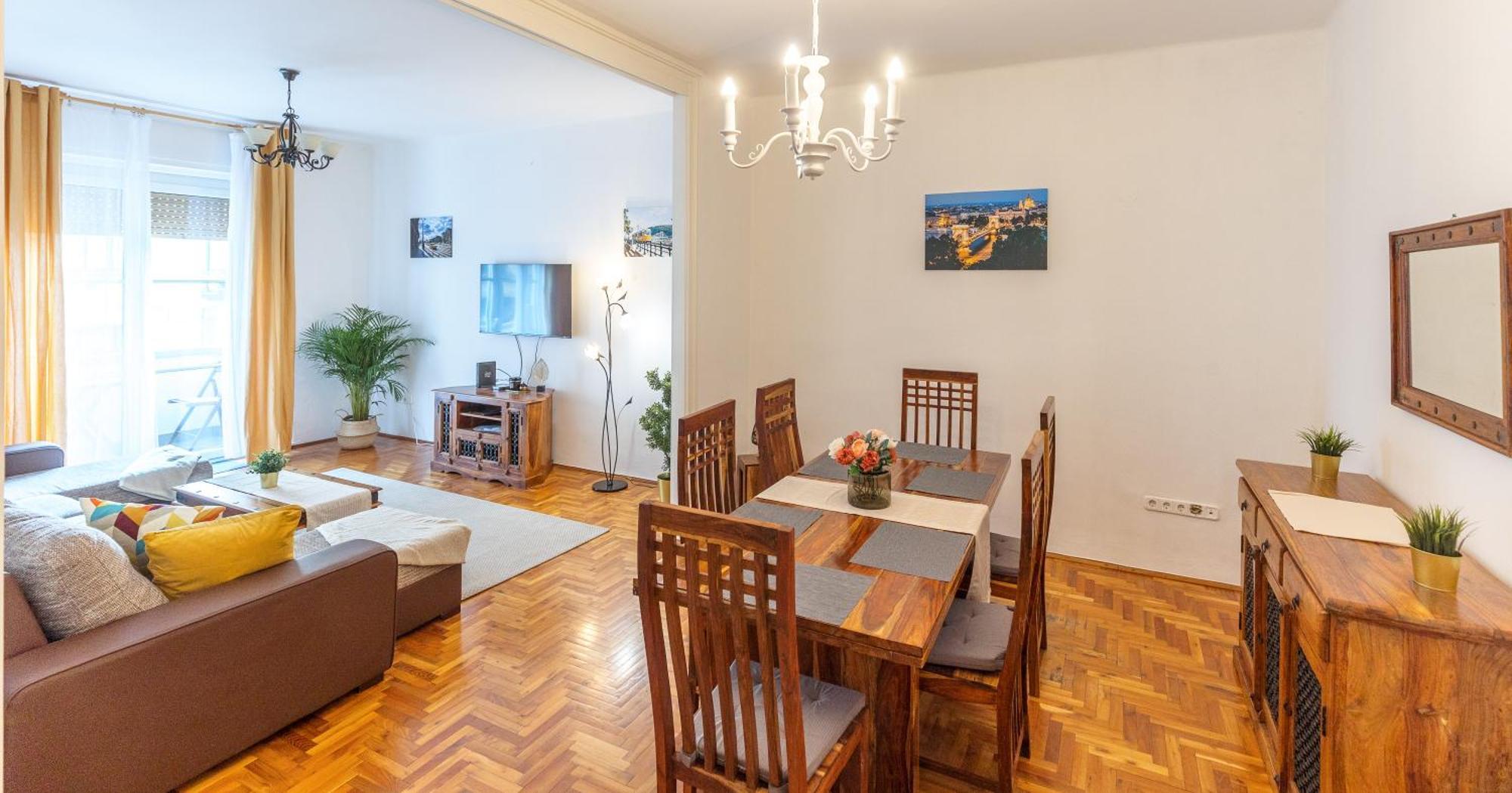 Bright & Spacious Riverside Apartment With Balcony Budapest Ngoại thất bức ảnh