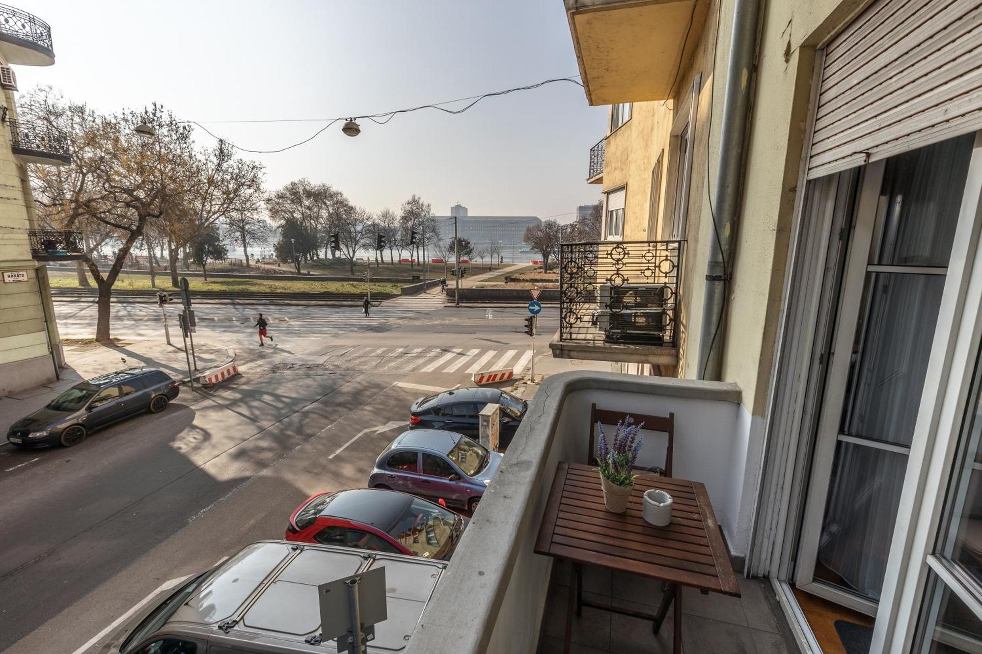 Bright & Spacious Riverside Apartment With Balcony Budapest Ngoại thất bức ảnh